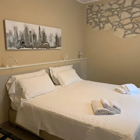 Olivier House Guest house *
